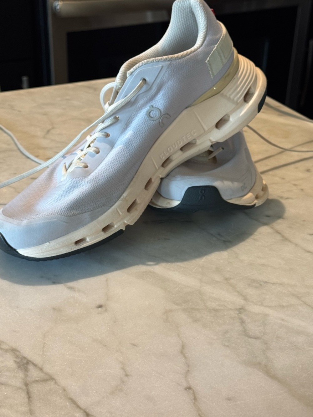 On Cloudwhite Running Sneakers - Lavender blue with cream